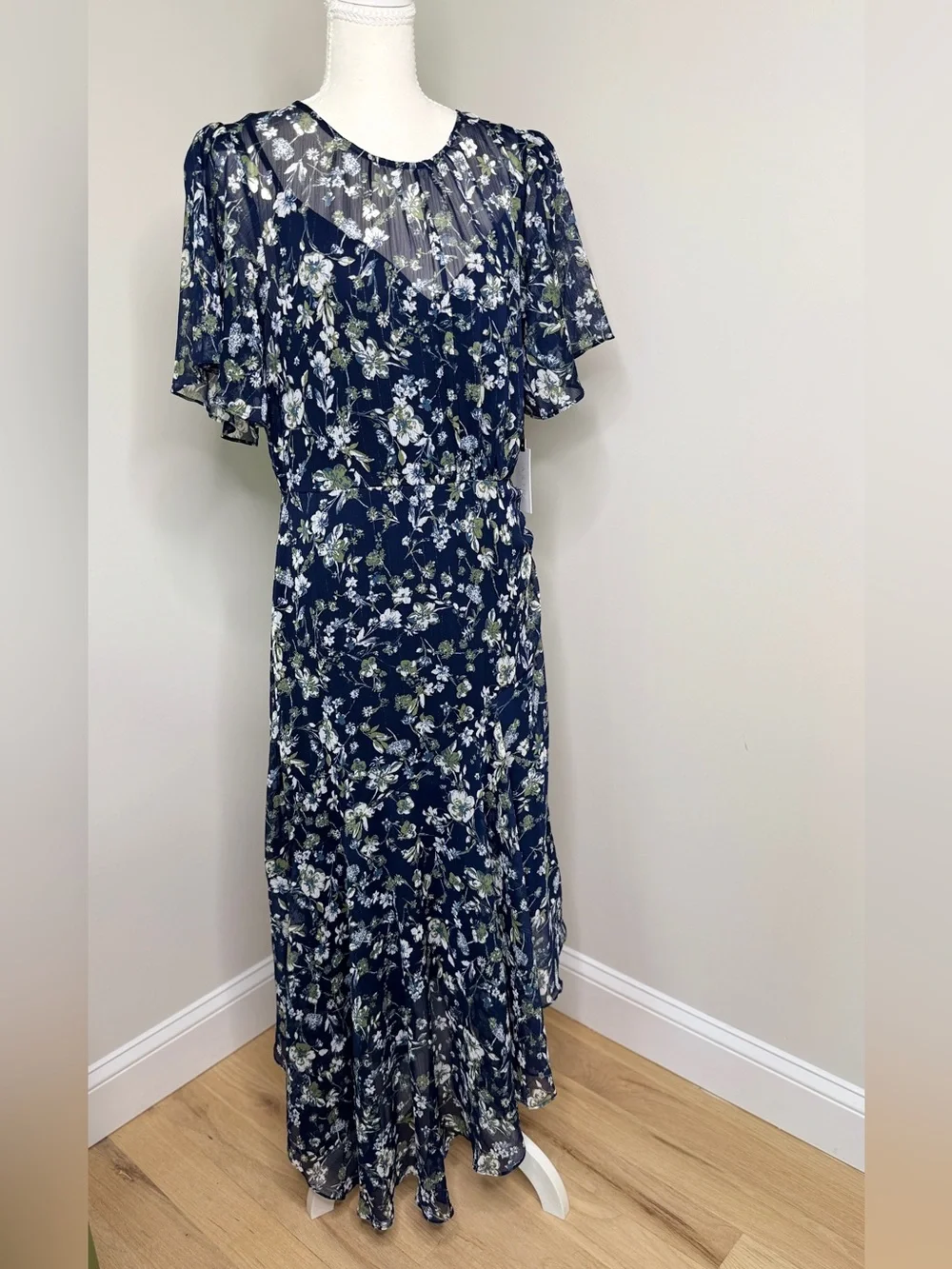 NWT ASTR the Label Flutter Sleeve Maxi Dress Blue Green Floral Size L - Picture 4 of 12